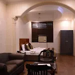Hotel Bill Palace