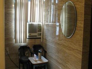 Bill Palace 3*